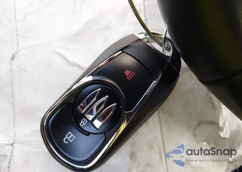 2024 Buick Encore Gx Sport Touring Awd z USA, uszkodzony, nr VIN KL4AMESL3RB054658